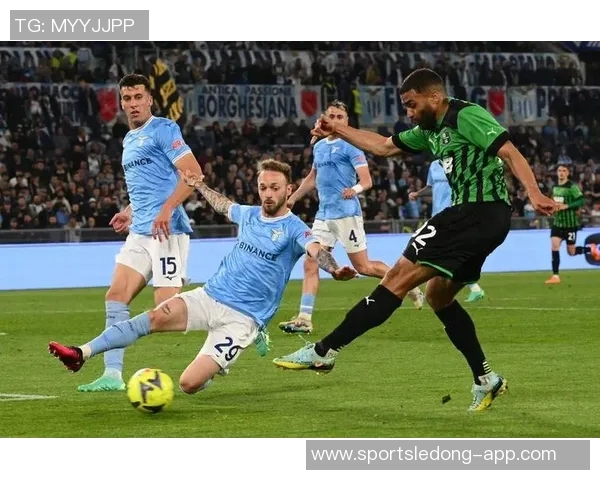 高速公路冲突引发关注那不勒斯与拉齐奥球迷本赛季禁客场观赛措施出台